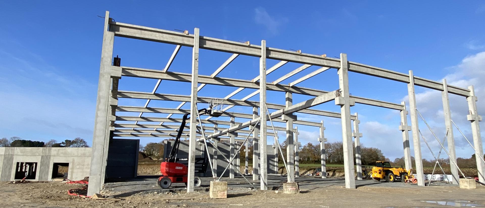 Poutres en béton La Vraie-Croix